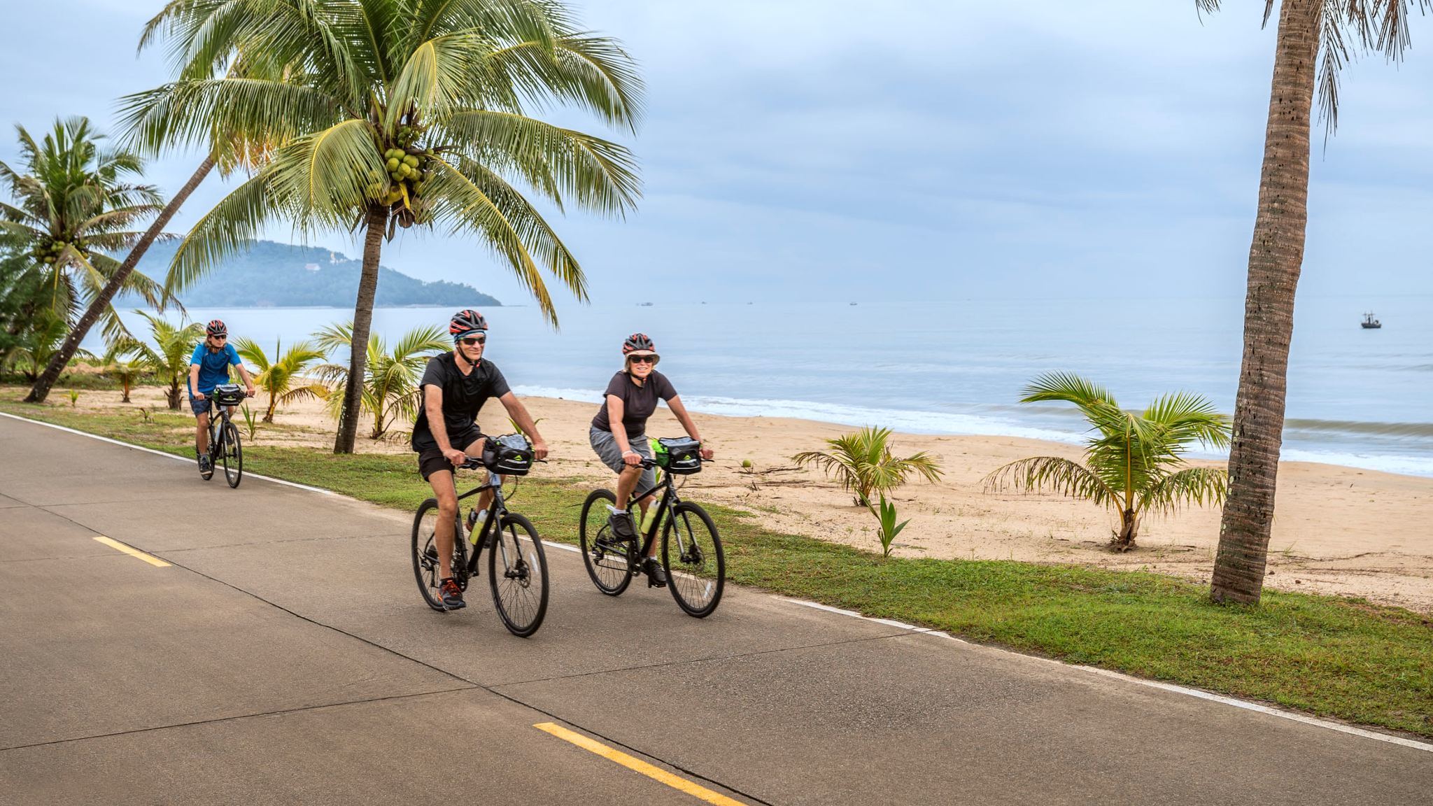 amazing bike tours thailand